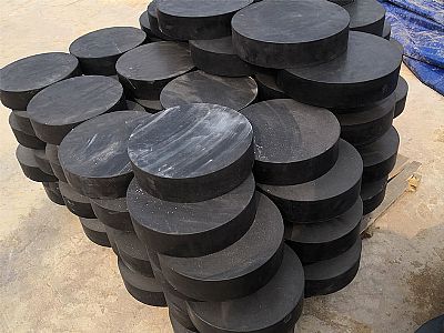 廉江市板式橡胶支座由若干层橡胶片与薄钢板经加压硫化